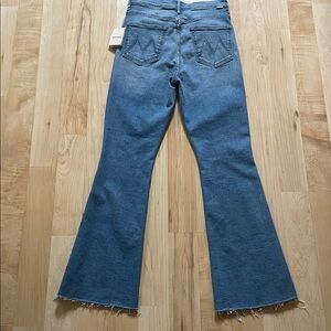 Mother Hogh Waisted Weekender Fray Jeans 31 NWT